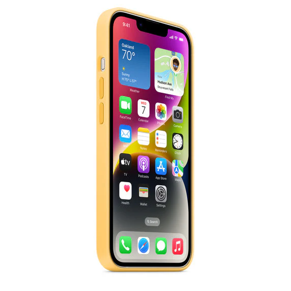 Apple Silicone Case with MagSafe for iPhone 14 - Image 16