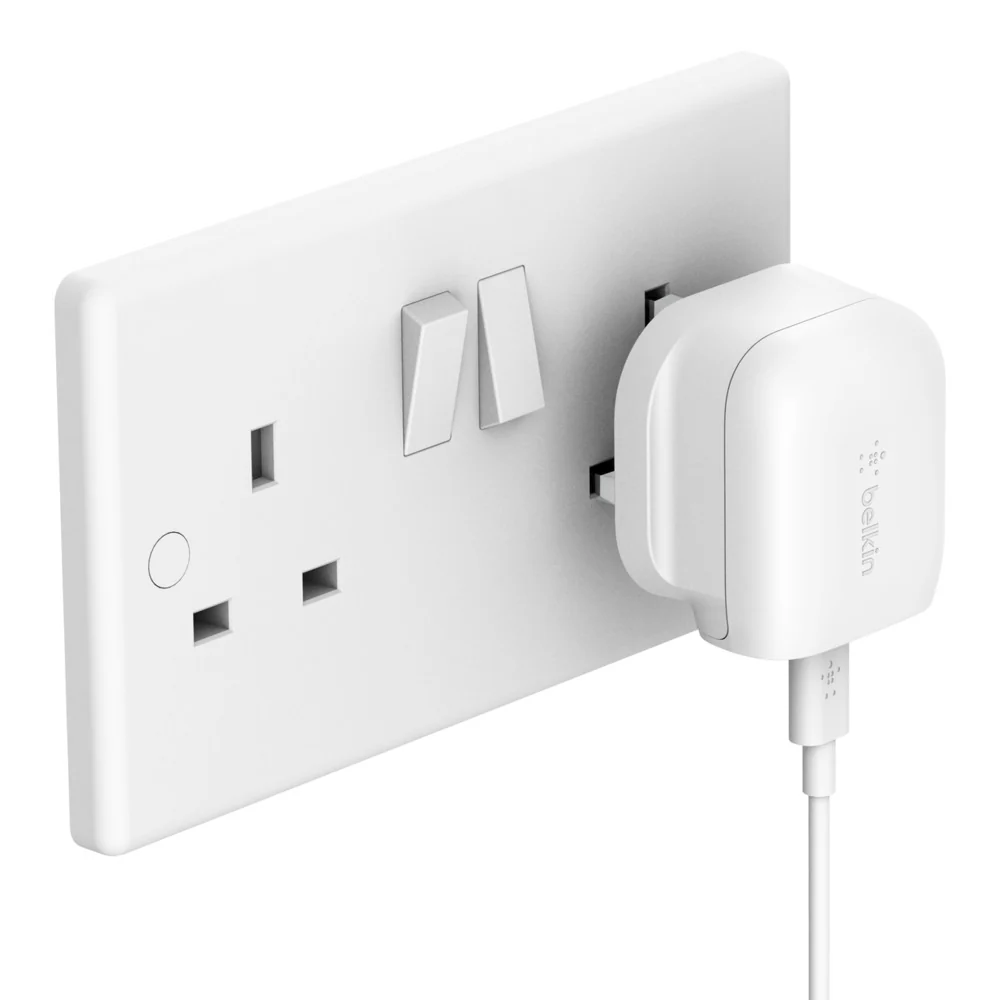 Belkin BOOST CHARGE USB-C 18W Wall Charger Adapter- White - Image 2