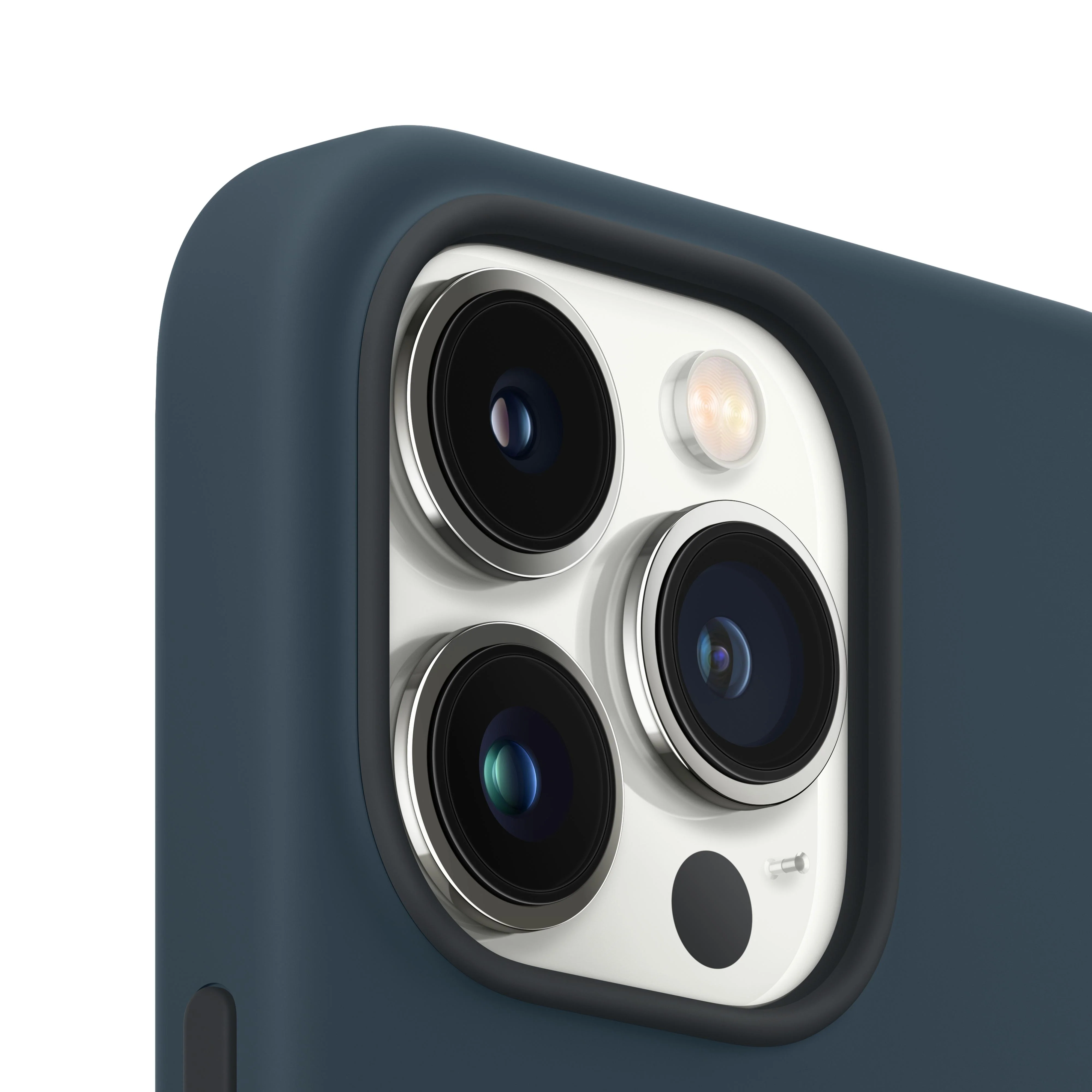 iPhone 13 Pro Silicone Case with MagSafe ‚Äì Abyss Blue - Image 3