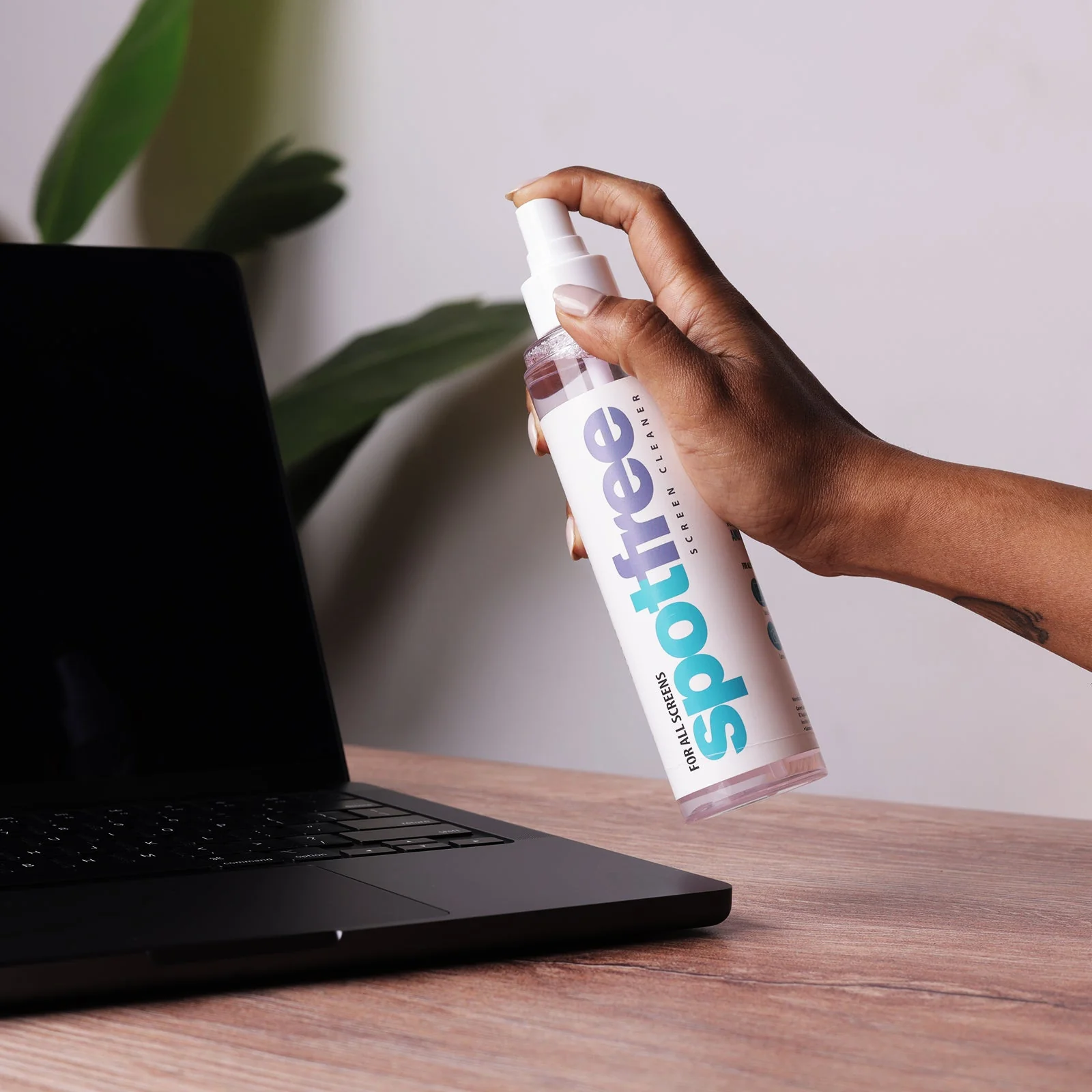 TEKNE SpotFree Screen Cleaner - Image 5