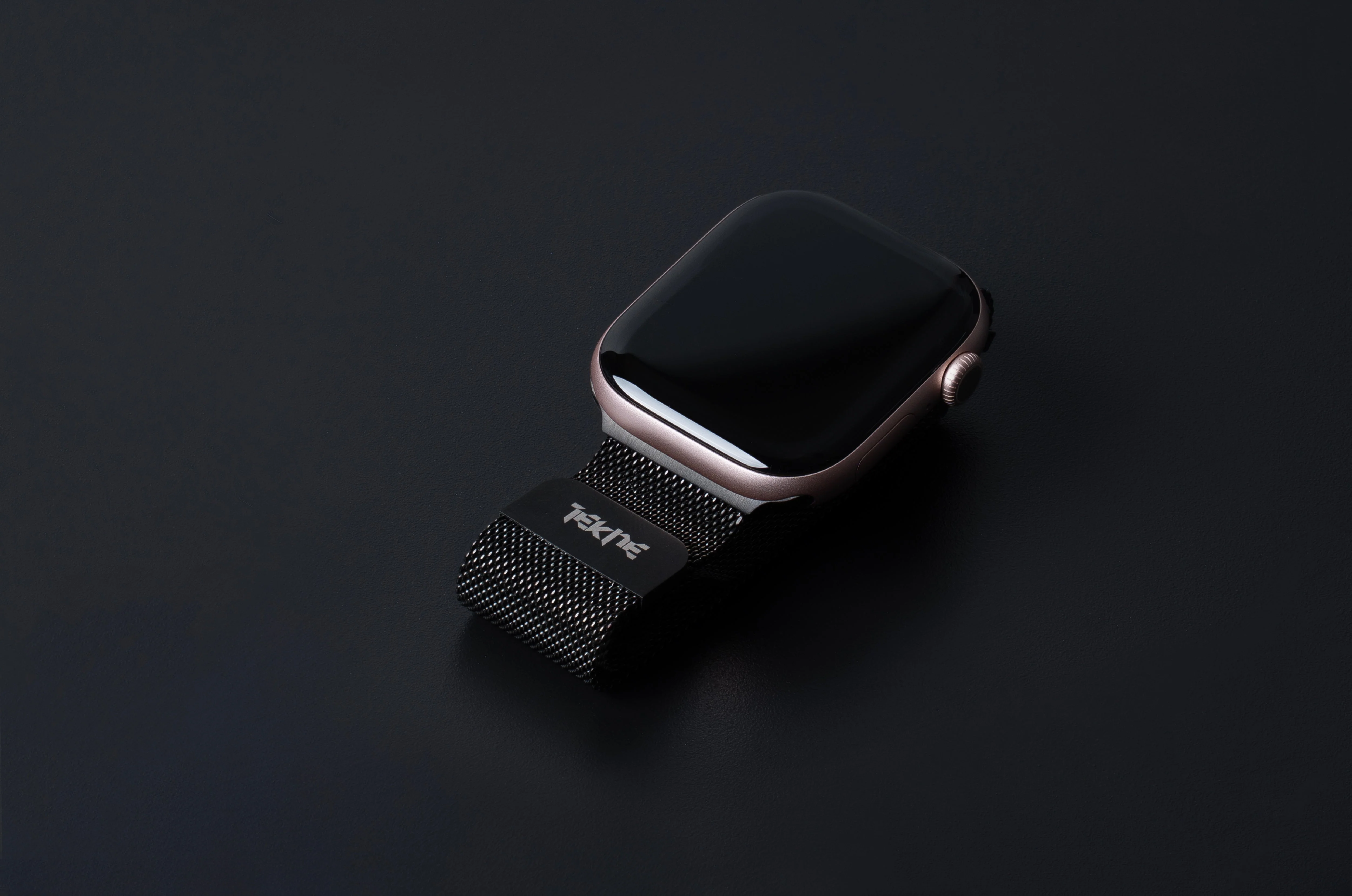 TEKNE Classic Milanese Band | Dual Magnet, Stainless Steel, Quick Attach Strap - Image 4