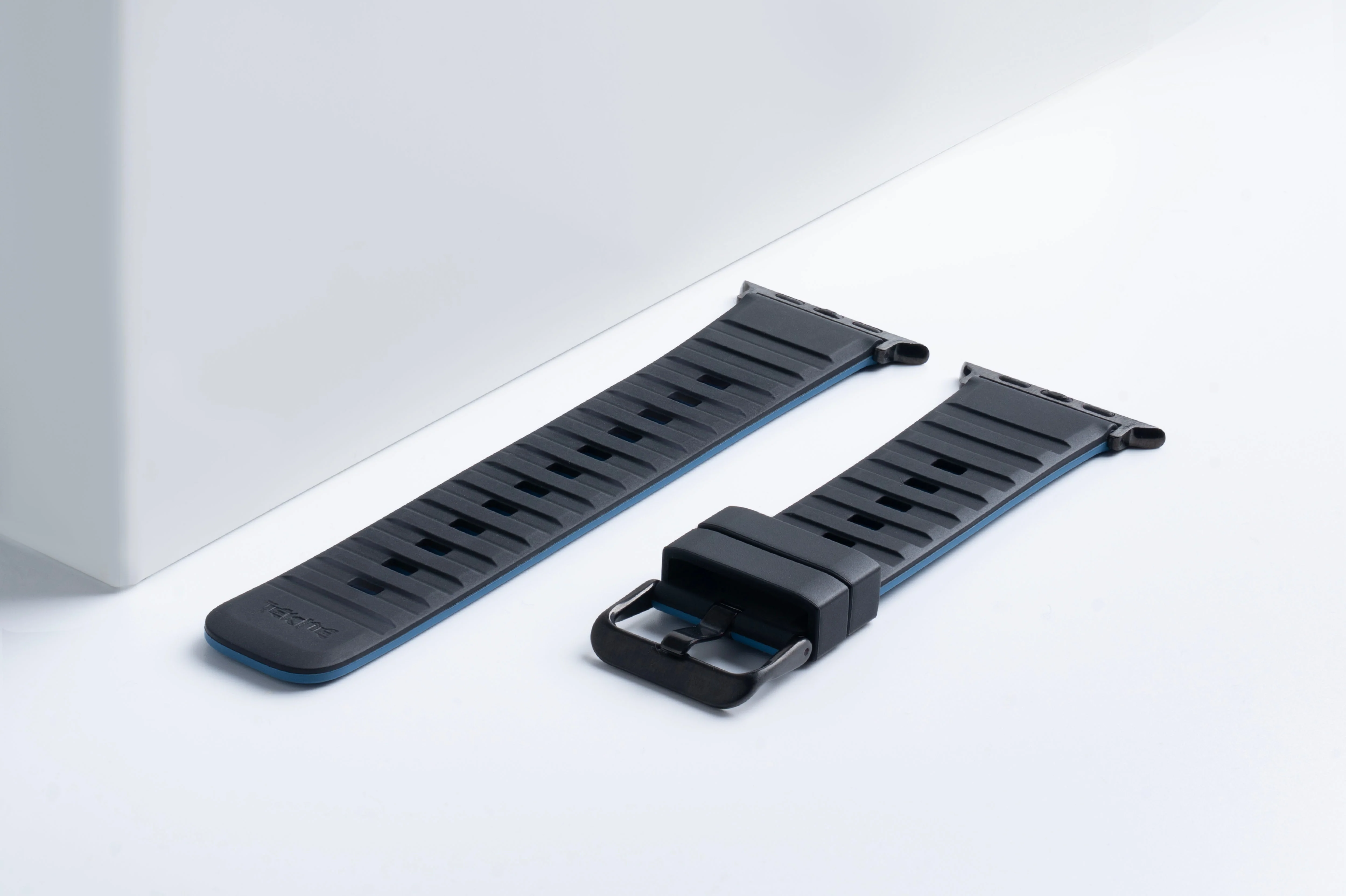 TEKNE Classic Silicone Sports Band | Lightweight, Breathable, Waterproof Strap   - Image 2