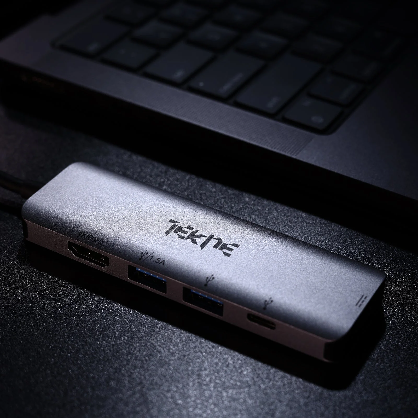 TEKNE Essential USB-C Hub | 8-in-1 Multiport Adapter | 100W Fast Charging & 4K HDMI - Silver - Image 5