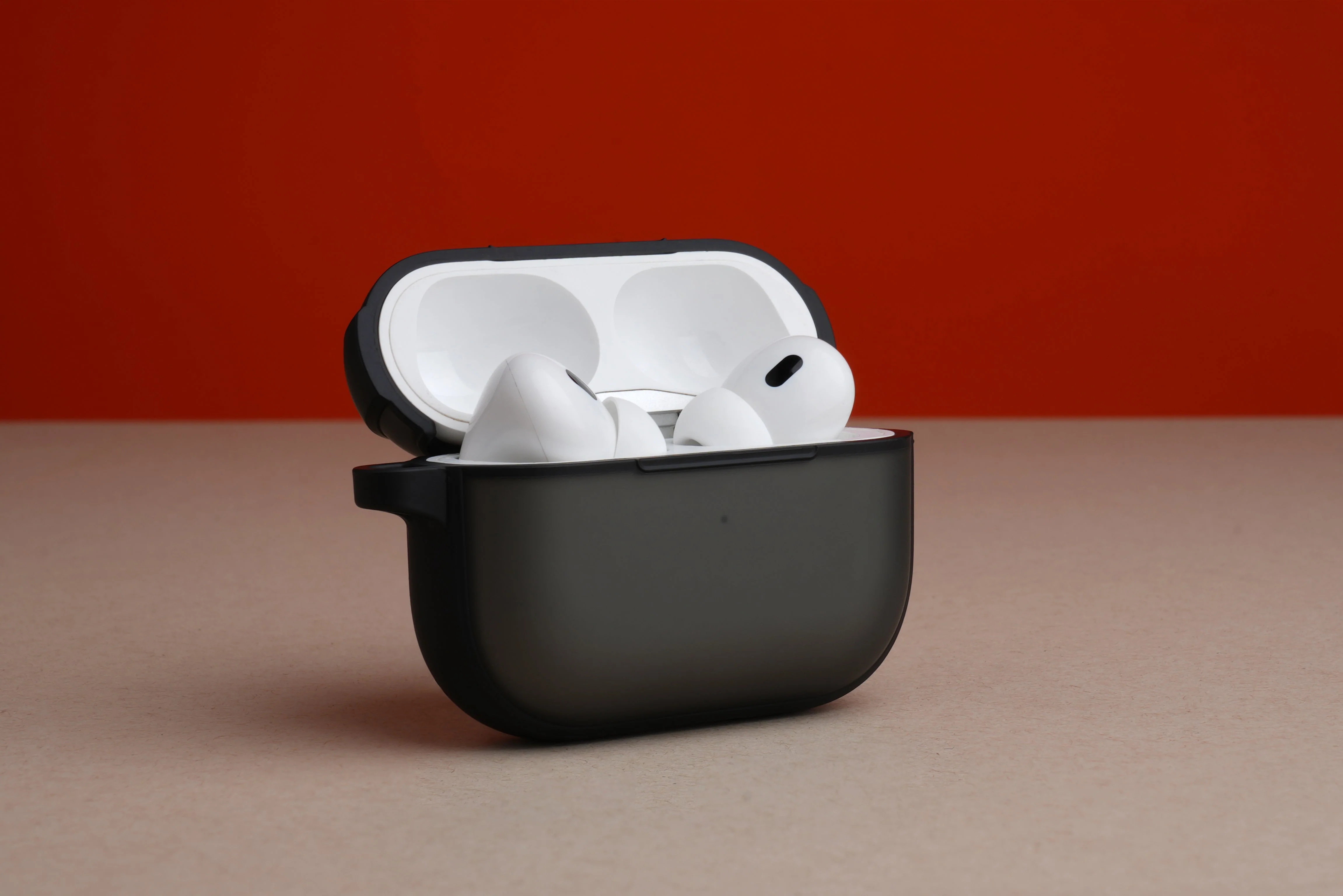 TEKNE Hybrid  shockproof case for Airpods-Black - Image 6