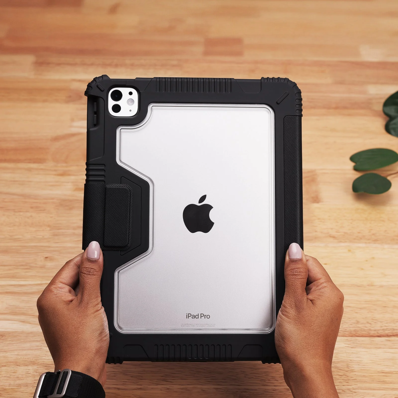 TEKNE Shockproof Vegan Leather Case for iPad Pro 11 M4 | Stand Function | Drop Protection - Black - Image 7