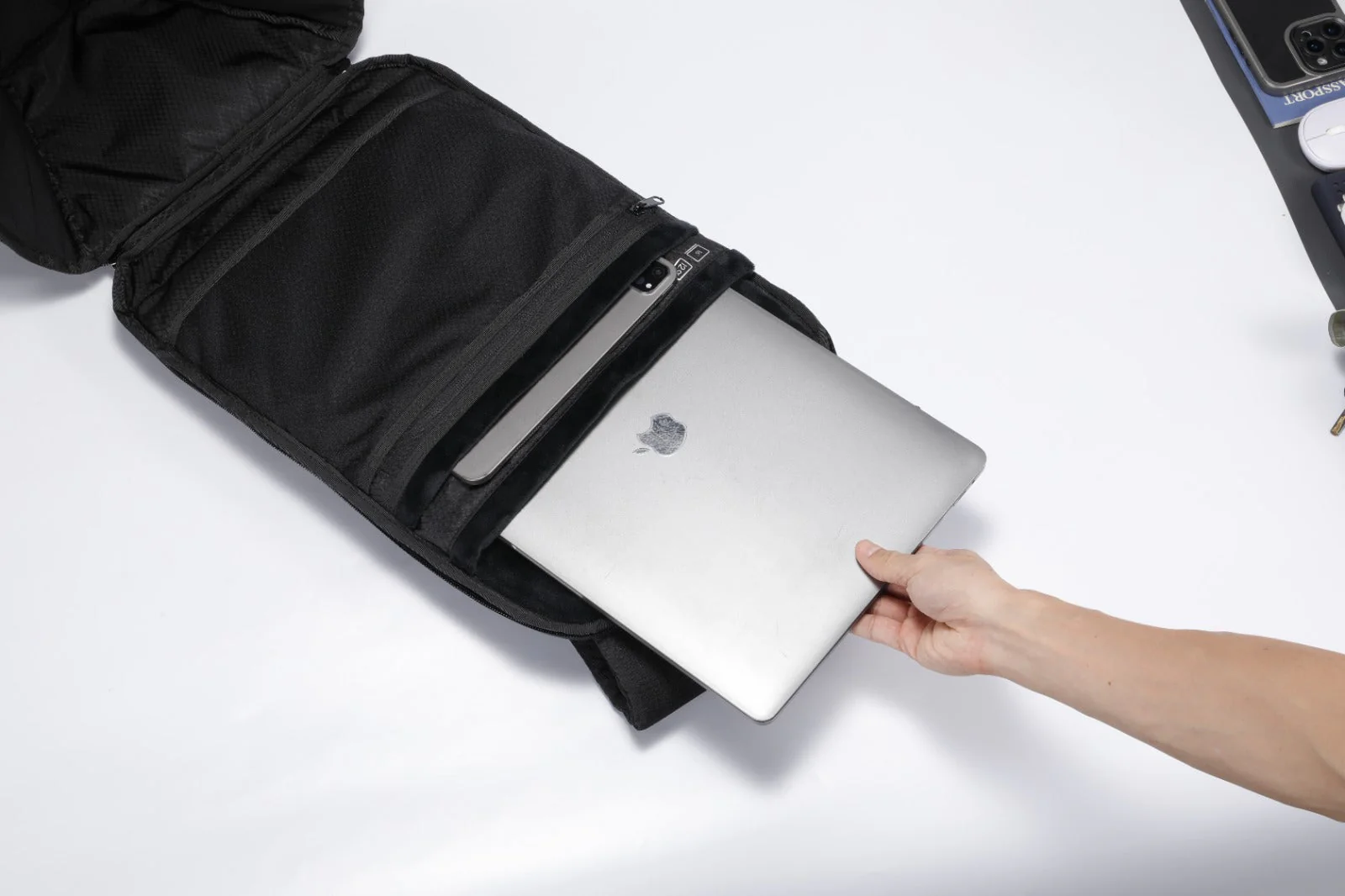 TEKNE Terra Backpack-18L - Image 7
